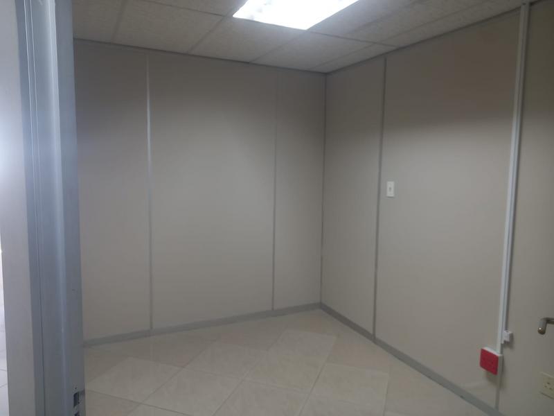 To Let commercial Property for Rent in Mill Park Eastern Cape